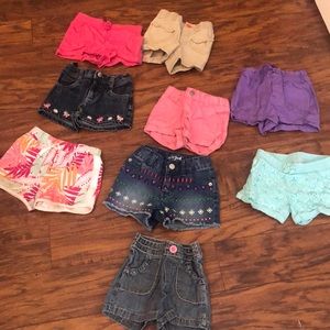 9 pairs of toddler shorts